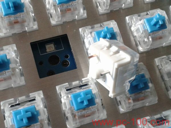 GH60 DIY programmierbare mechanische Tastatur mit steckbaren Schalter (64 Schlüssel), die Buchsen auf PCB, herausziehen und Stecker Schalter