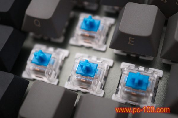 GH60 programmable mechanical keyboard (61 keys, Poker layout), custom switches, the PCB supports plug-and-play for switches, no need to soldering