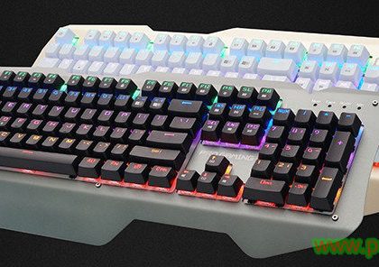 Mekanisk gaming tastatur med metal panel & RGB-baggrundsbelyst (SC-mk-30)