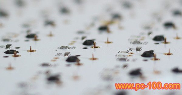 Solder switches on the PCB of gh60 mechanical keyboard 