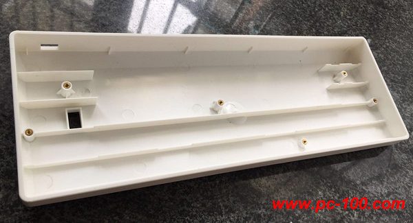Plastic case shell for GH60 mechanical keyboard, which is convenient to buy, but lack of personalization
